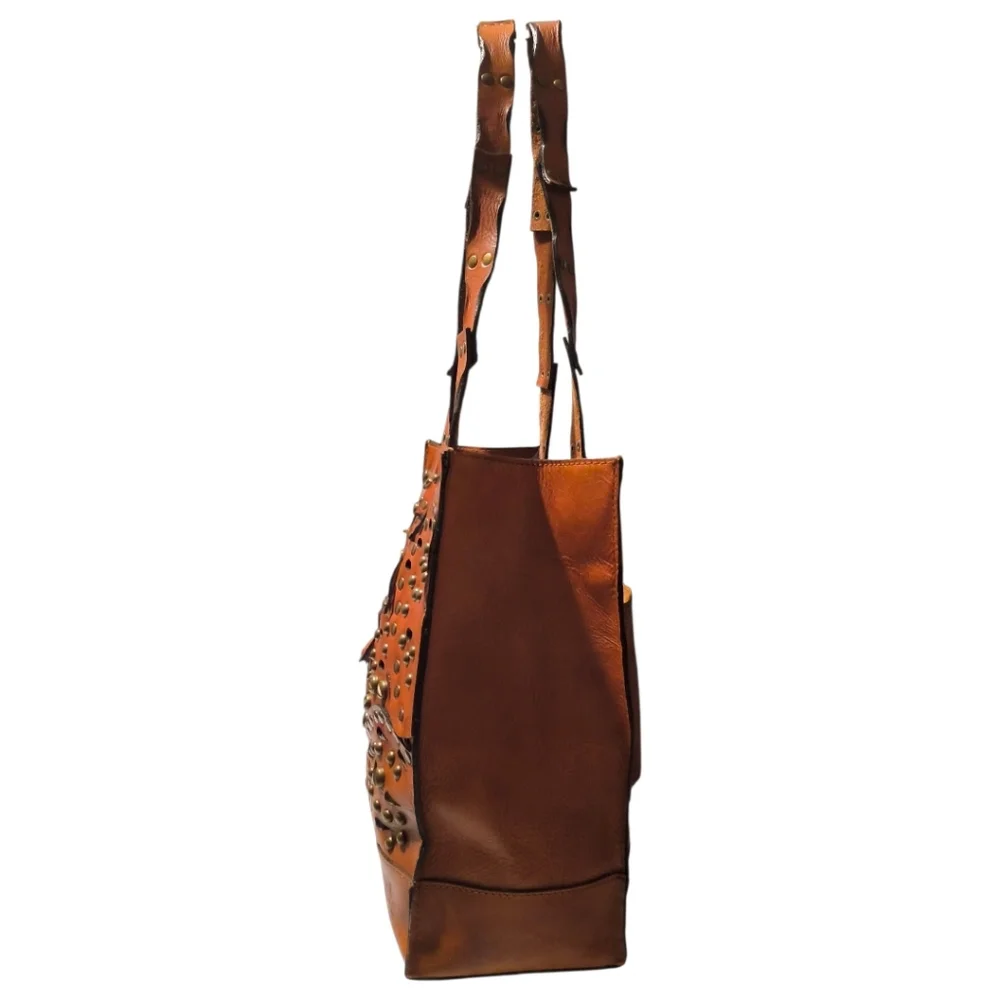 Patricia Nash Studded Link Perforated Toscano Tote Bag in Cognac Brown EUC - Picture 5 of 16